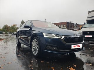 2022 Skoda Octavia IV (A8), синий, 2390000 рублей, вид 3