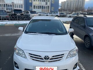 2010 Toyota Corolla X (E140, E150) Рестайлинг, белый, 1100000 рублей, вид 2