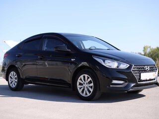 2018 Hyundai Solaris II, чёрный, 1447960 рублей, вид 3