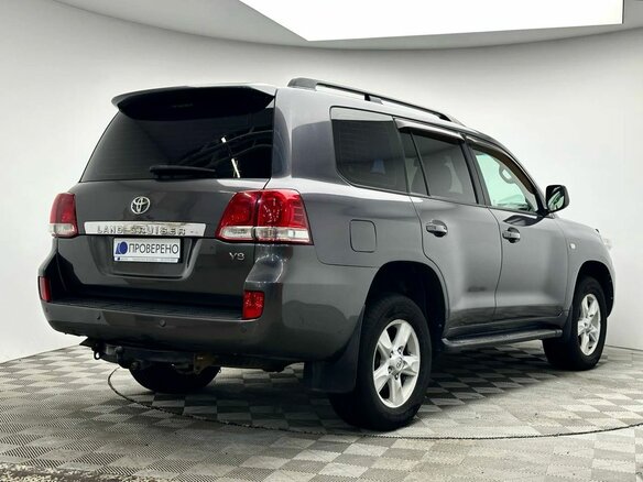 2010 Toyota Land Cruiser 200 Series, серый, 2361000 рублей - вид 6