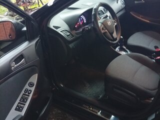 2016 Hyundai Solaris I Рестайлинг, чёрный, 1200000 рублей, вид 4