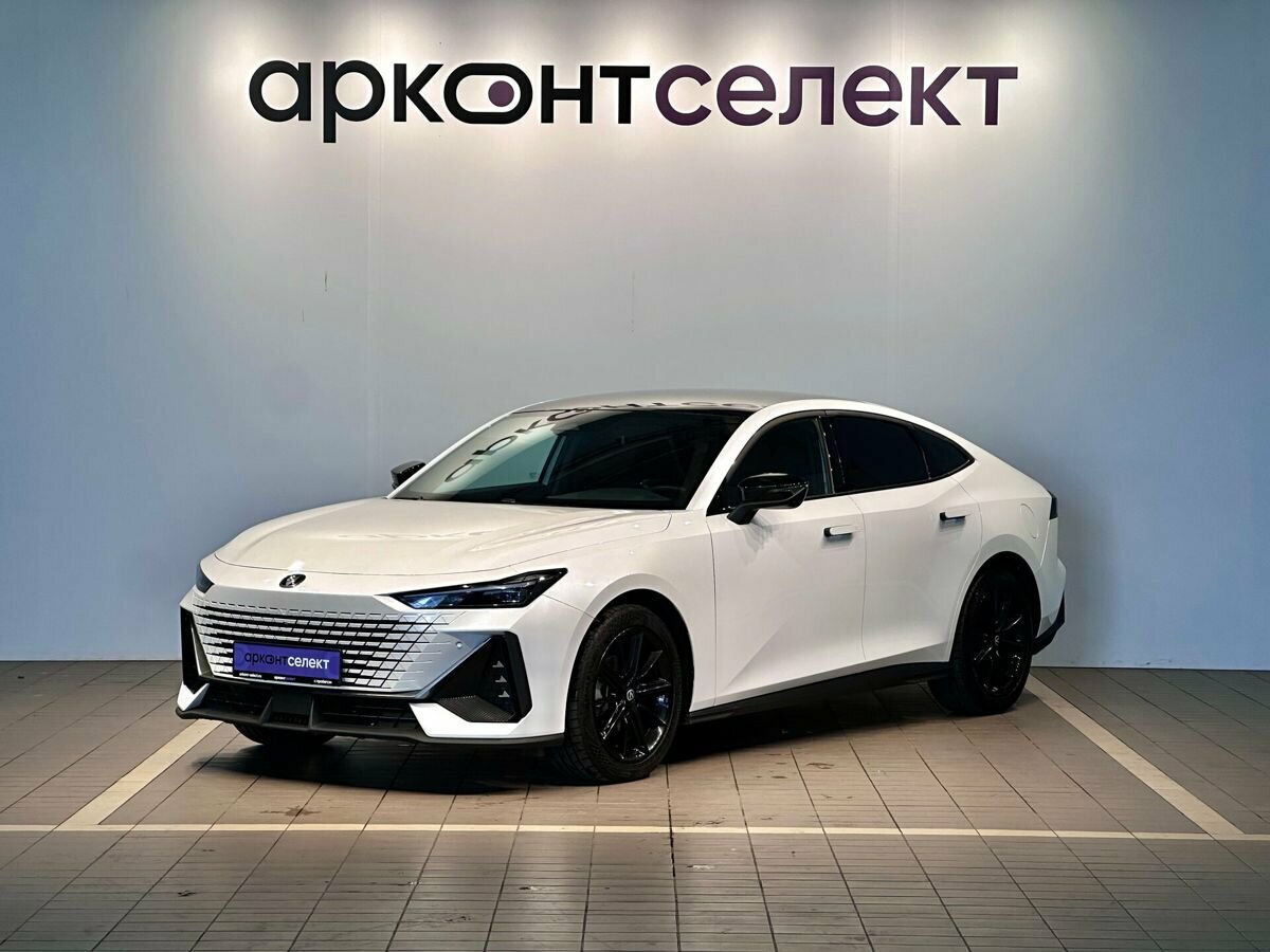 Открыть фотографии: Changan UNI-V I