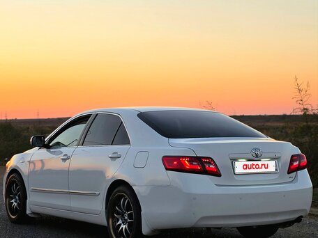 2006 Toyota Camry VI (XV40), белый, 1399999 рублей, вид 3