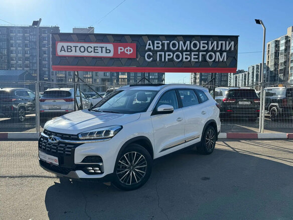 2023 Chery Tiggo 8 I Рестайлинг, белый, 1935000 рублей - вид 2