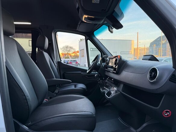 2026 Mercedes-Benz Sprinter, белый - вид 19