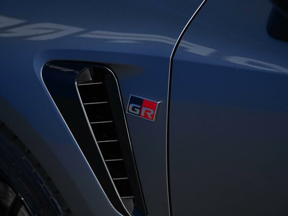 2023 Toyota Corolla GR XII (E210), серый, 9349077 рублей - вид 8