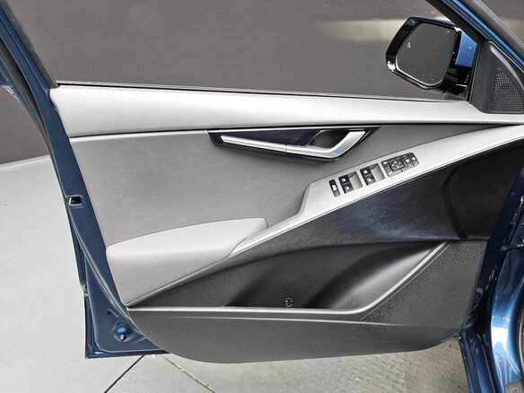 2022 Kia Niro II, синий, 2050000 рублей - вид 8
