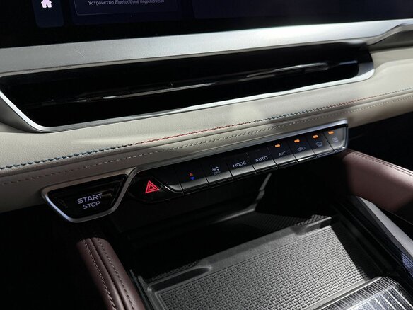 2022 Geely Monjaro I, серый, 3049000 рублей - вид 17