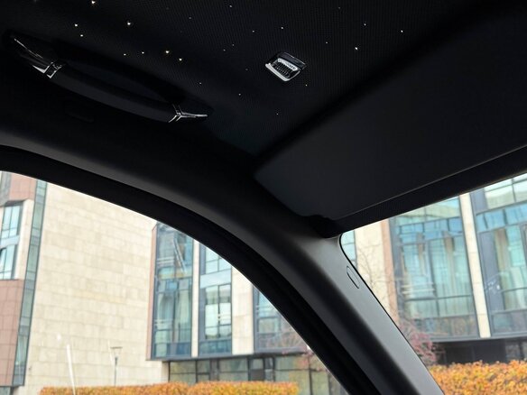 2026 Rolls-Royce Cullinan Black Badge I Рестайлинг (Series II), чёрный, 59850000 рублей - вид 18