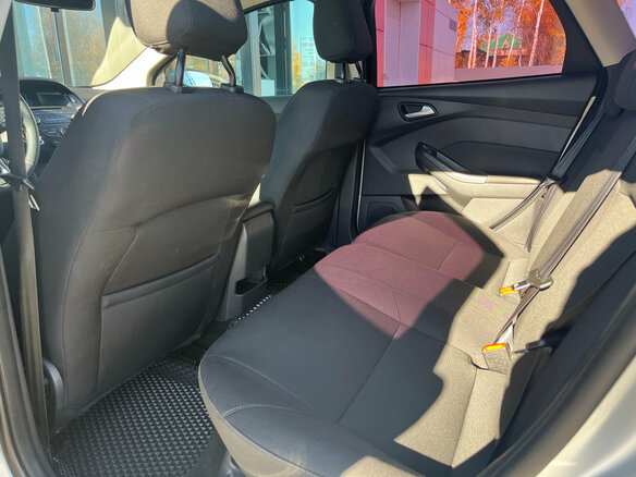 2018 Ford Focus III Рестайлинг, серебристый, 1190000 рублей - вид 21
