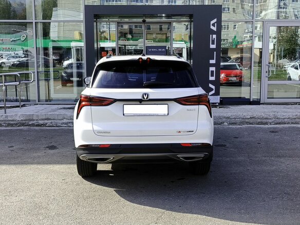 2023 Changan CS75 Plus I Рестайлинг, белый, 2170000 рублей - вид 5
