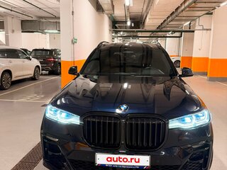 2021 BMW X7 40d I (G07), чёрный, 9100000 рублей, вид 2