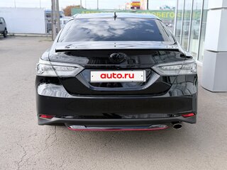 2021 Toyota Camry VIII (XV70) Рестайлинг, чёрный, 3780000 рублей, вид 5