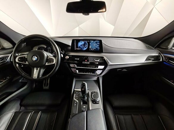 2019 BMW 6 серии Gran Turismo 620d xDrive IV (G32), красный, 4250000 рублей - вид 10