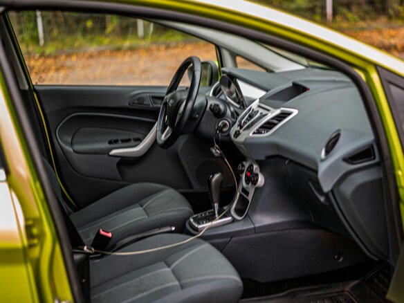 2010 Ford Fiesta Mk6, зелёный, 675000 рублей - вид 9