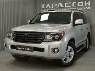 2013 Toyota Land Cruiser 200 Series Рестайлинг 1, серебристый, 3000000 рублей, вид 1