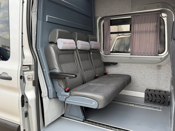 2020 Ford Transit, серебристый, 3900000 рублей - вид 18