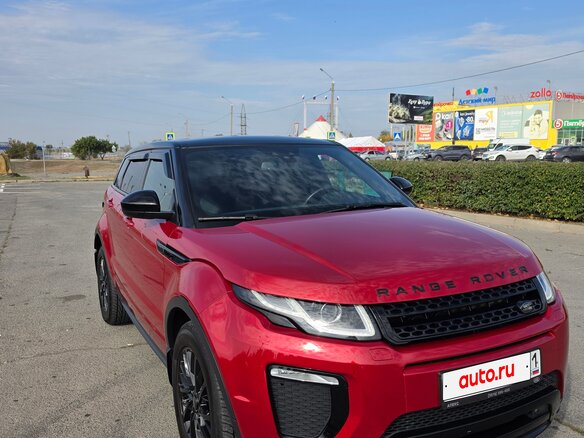 2017 Land Rover Range Rover Evoque I Рестайлинг, красный, 2600000 рублей - вид 2