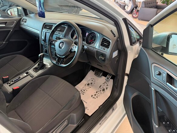 2016 Volkswagen Golf Alltrack VII, белый, 2099999 рублей - вид 10