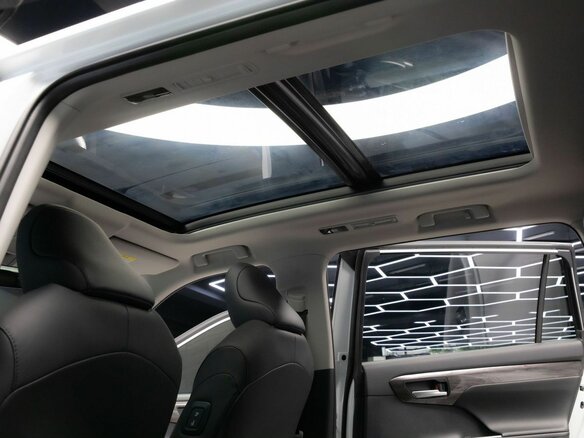 2026 Toyota Highlander IV (XU70), белый, 5400000 рублей - вид 11