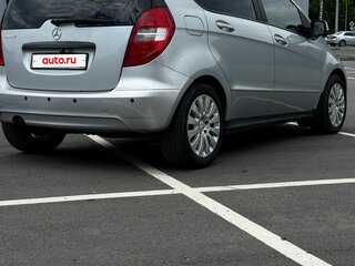 2009 Mercedes-Benz A-Класс 160 II (W169) Рестайлинг, серебристый, 700000 рублей, вид 5