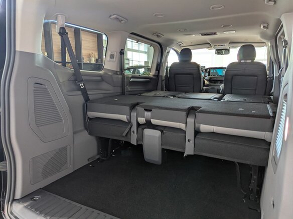 2025 Volkswagen Caravelle T7, чёрный, 10490000 рублей - вид 31