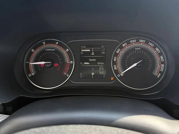 2026 Lada (ВАЗ) Vesta CNG I Рестайлинг (NG), белый, 1876000 рублей - вид 18