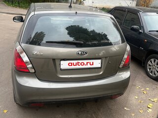 2011 Kia Rio II Рестайлинг, серебристый, 650000 рублей, вид 5