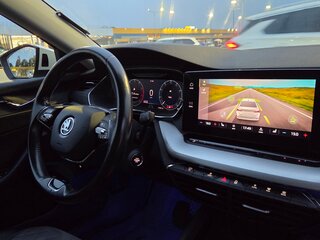 2021 Skoda Octavia IV (A8), белый, 2000000 рублей, вид 3