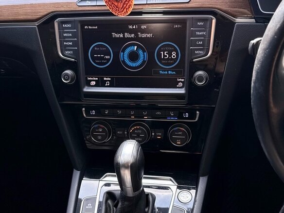 2015 Volkswagen Passat B8, чёрный, 1299177 рублей - вид 18