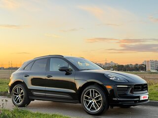 2022 Porsche Macan I Рестайлинг 2, чёрный, 5050000 рублей, вид 5