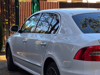 2014 Skoda Superb DSG II Рестайлинг, белый, 1350000 рублей, вид 4
