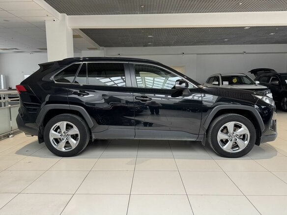 2021 Toyota RAV4 V (XA50), чёрный, 3188000 рублей - вид 7