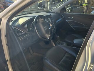 2013 Hyundai Santa Fe III, бежевый, 1790000 рублей, вид 5