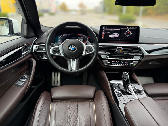 2021 BMW 5 серии 530i VII (G30/G31/G38) Рестайлинг, белый, 4950000 рублей - вид 14