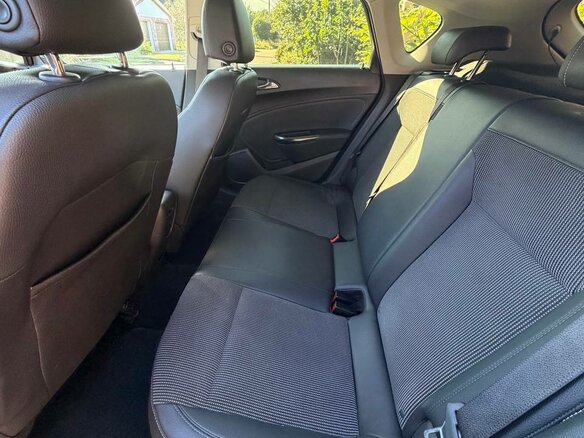 2010 Opel Astra J, синий - вид 13