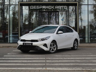 2021 Kia Cerato IV Рестайлинг, белый, 2340000 рублей, вид 1