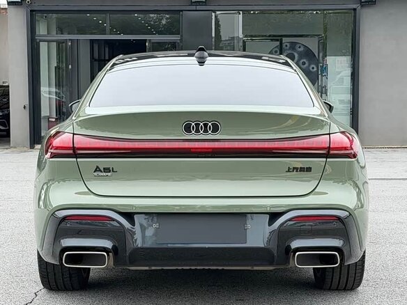2025 Audi A5 L Sportback III (B10), зелёный, 4990750 рублей - вид 3