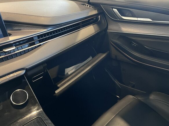 2023 Exeed LX I Рестайлинг, серый, 1495000 рублей - вид 28
