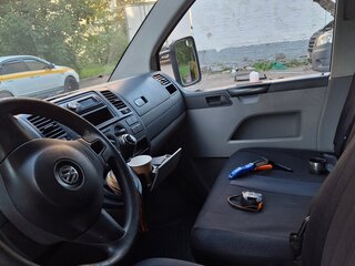 2011 Volkswagen Transporter, белый, 850000 рублей, вид 4