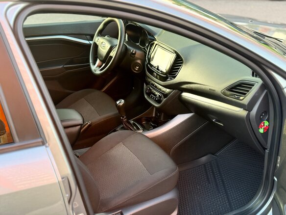 2017 Lada (ВАЗ) Vesta I, серый, 750000 рублей - вид 14