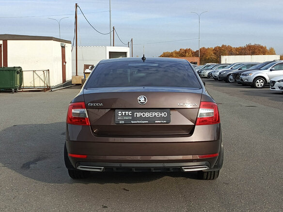 2017 Skoda Octavia III (A7) Рестайлинг, коричневый, 1349000 рублей - вид 5