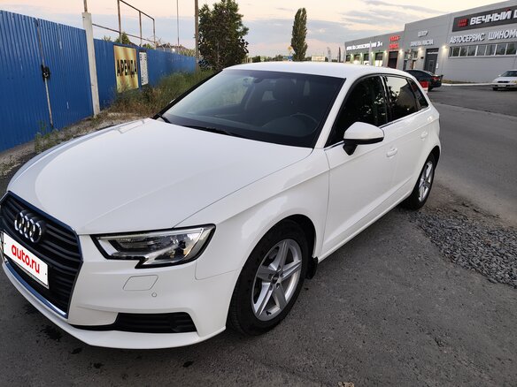 2016 Audi A3 III (8V) Рестайлинг, белый, 1845000 рублей