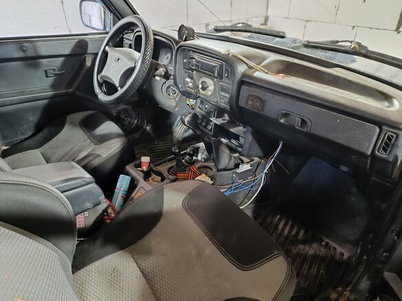 2001 Lada (ВАЗ) 2121 (4x4) I Рестайлинг, синий, 200000 рублей - вид 10