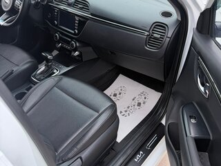 2018 Kia Rio IV, белый, 1150000 рублей, вид 4