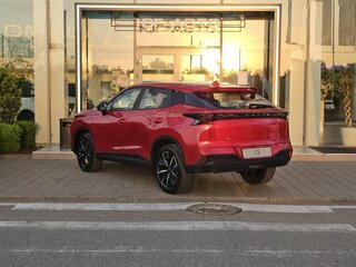 2026 Omoda C5 II, красный, 2929000 рублей, вид 4
