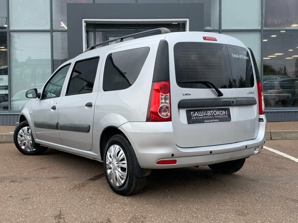 2017 Lada (ВАЗ) Largus I, серебристый, 715000 рублей - вид 5