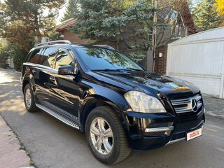 2010 Mercedes-Benz GL-Класс 350 I (X164) Рестайлинг, чёрный, 2430000 рублей, вид 1