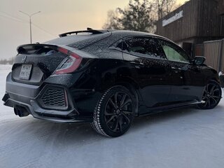 2019 Honda Civic X, чёрный, 2350000 рублей, вид 5