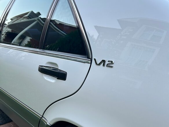 1995 Mercedes-Benz S-Класс 600 Long III (W140) Рестайлинг, белый, 5500000 рублей - вид 34